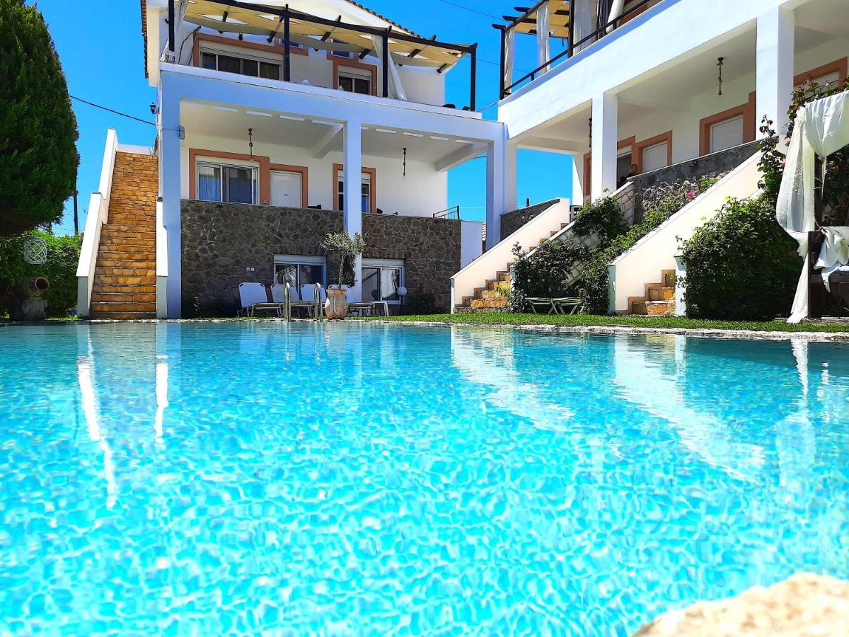 Irene'S Maisonette At Rafaella Resort Kokkónion Exteriér fotografie